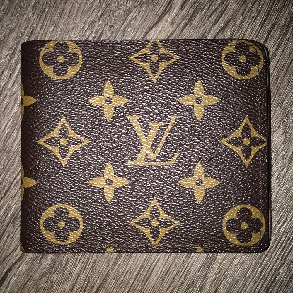 LOUIS VUITTON “MULTIPLE” WALLET